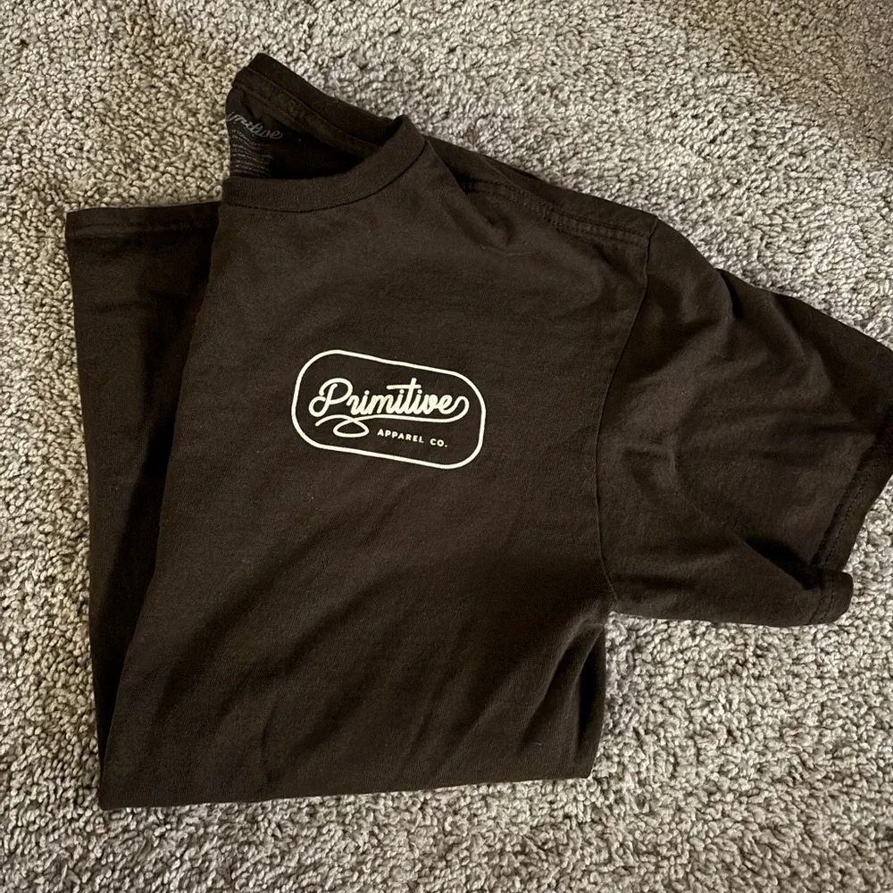 Primitive tshirt - Picture 2 of 3